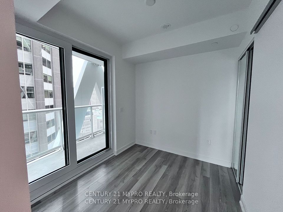 230 Simcoe 2nd Bedroom Street