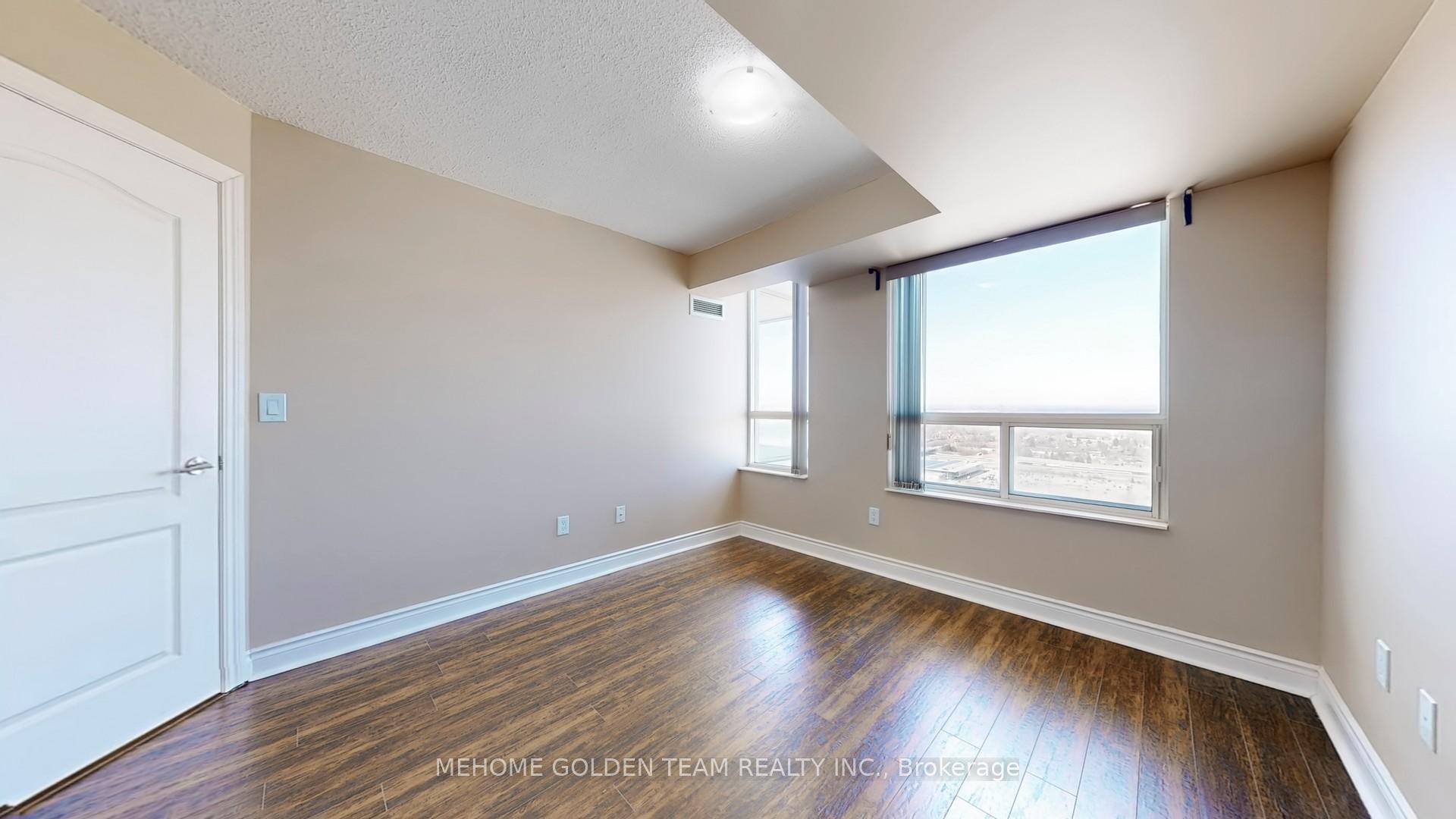 2 Bedrooms Condo at 50 Brian Harrison,  Toronto For sale