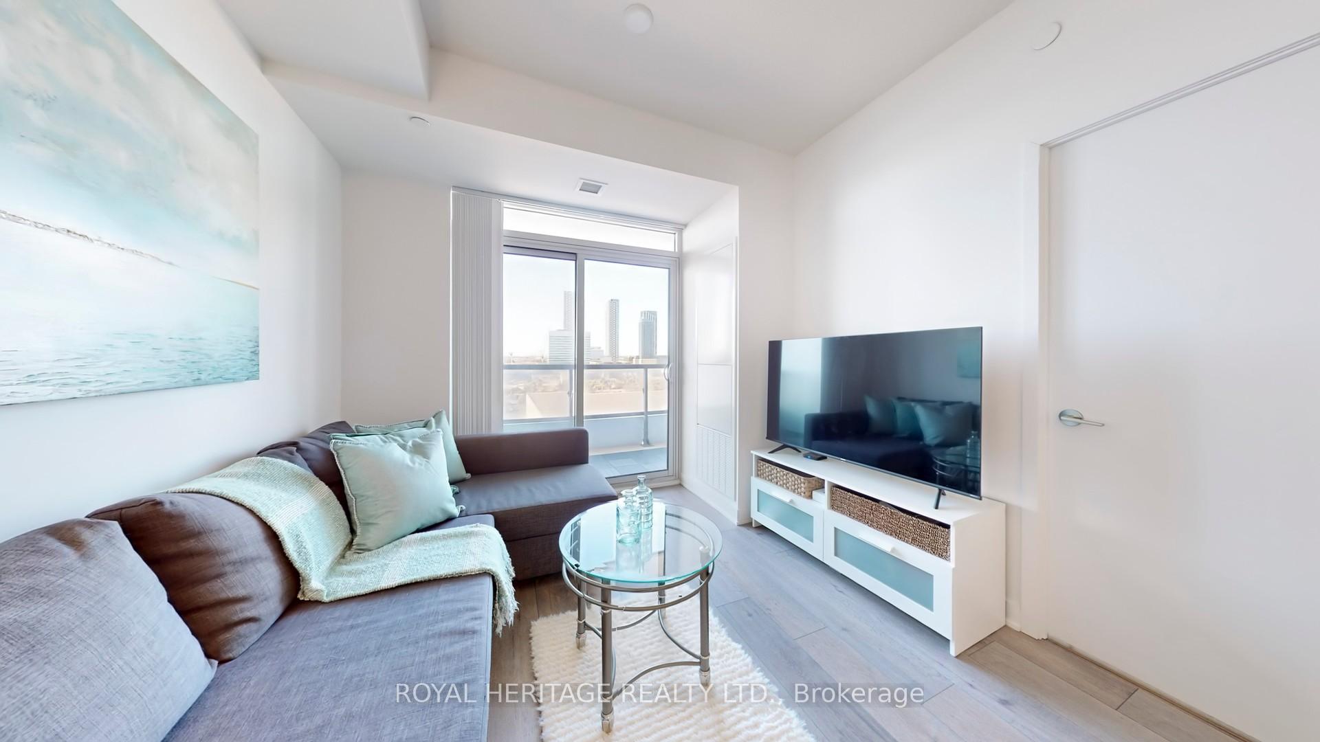 2 Bedrooms Condo at 10 Honeycrisp,  Vaughan For sale