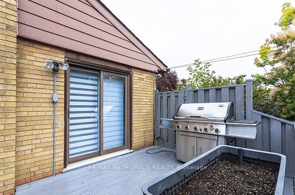 5 Jubilee Crescent