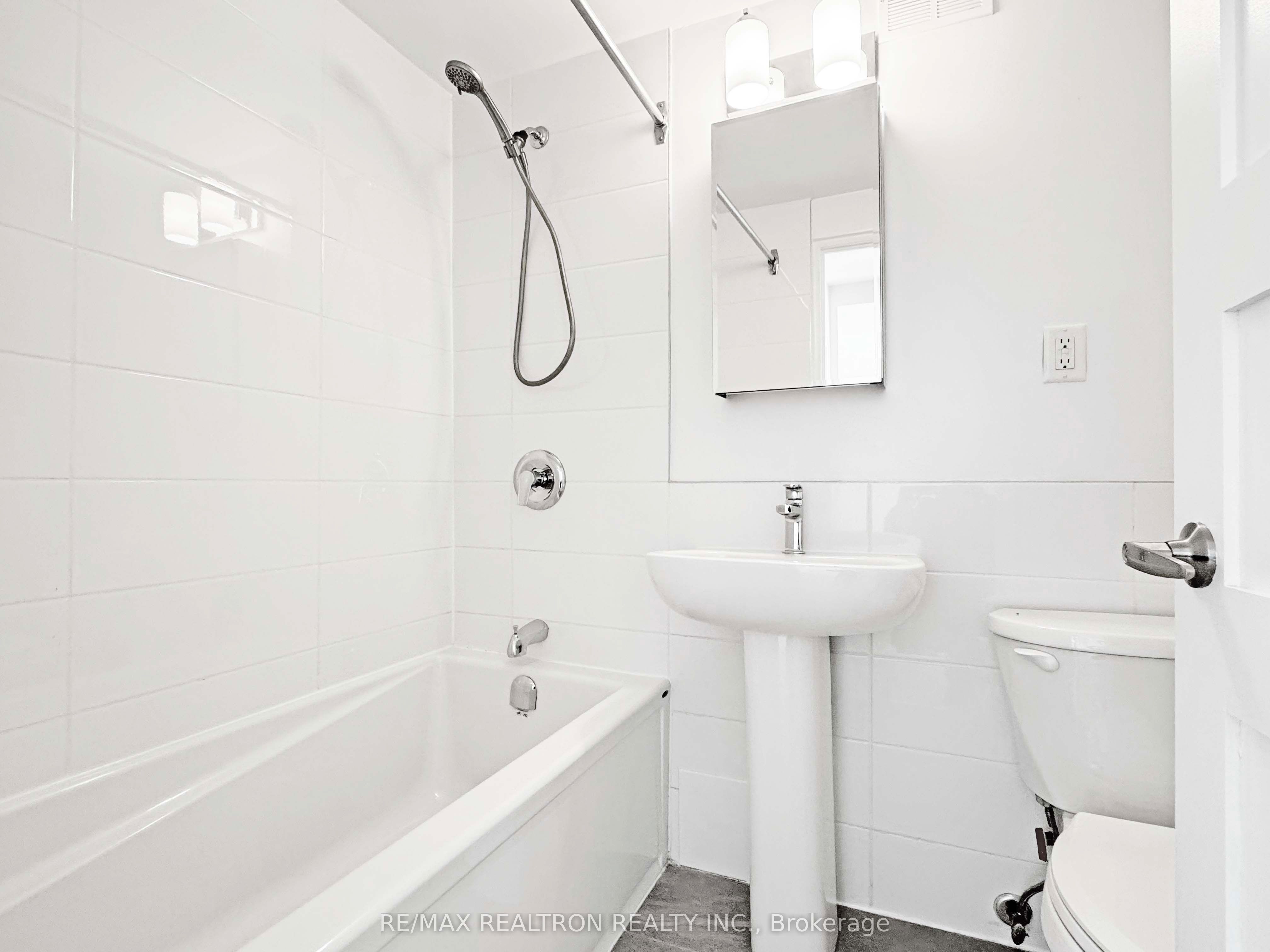 95 Lawton Boulevard, #605