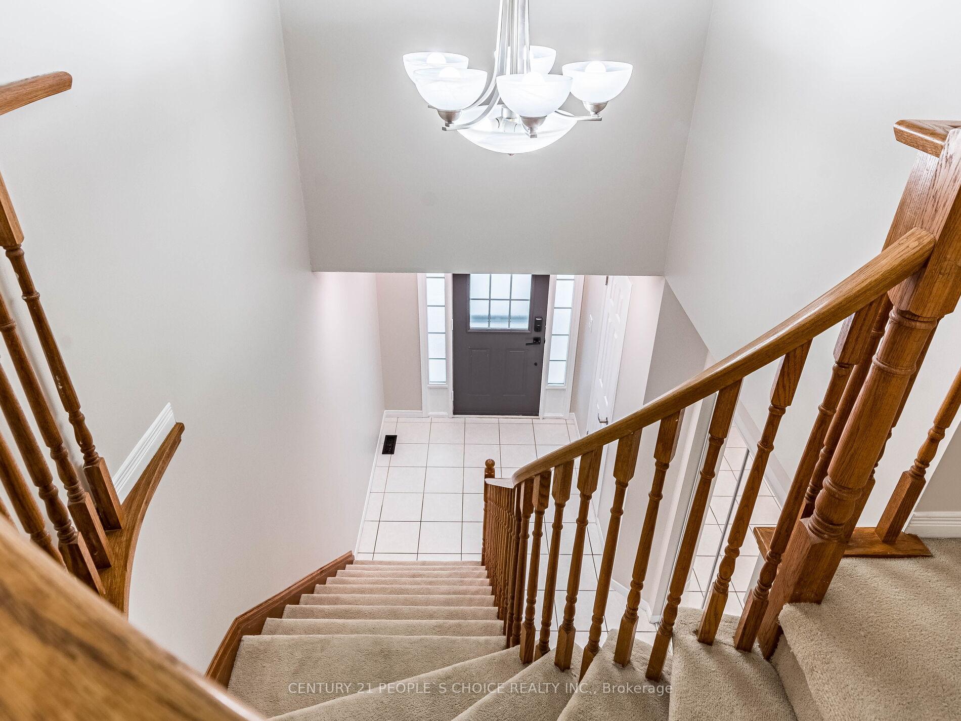3 Bedrooms Condo at 485 Green,  Hamilton For sale