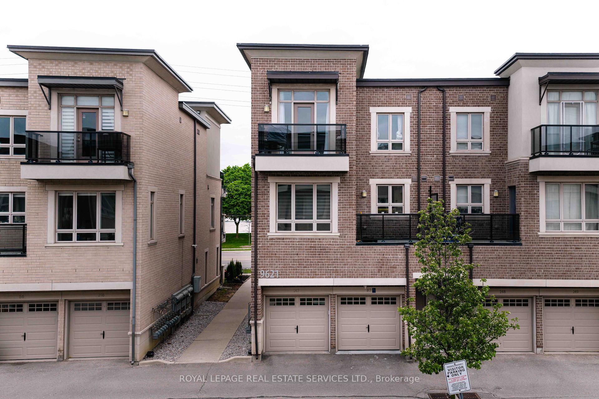 2 Bedrooms Condo at 9621 Jane, Vaughan For sale