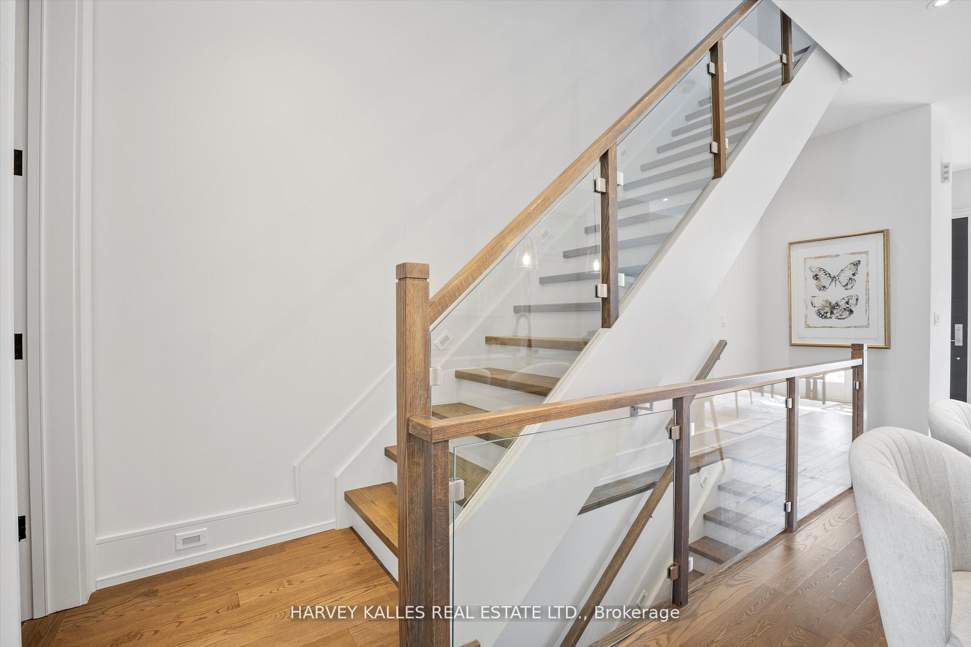 74 Woburn Avenue