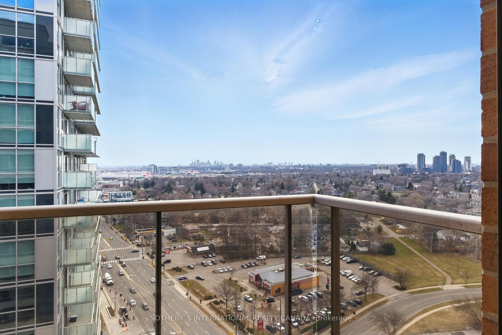 3 Bedrooms Condo at 5233 Dundas,  Toronto For sale