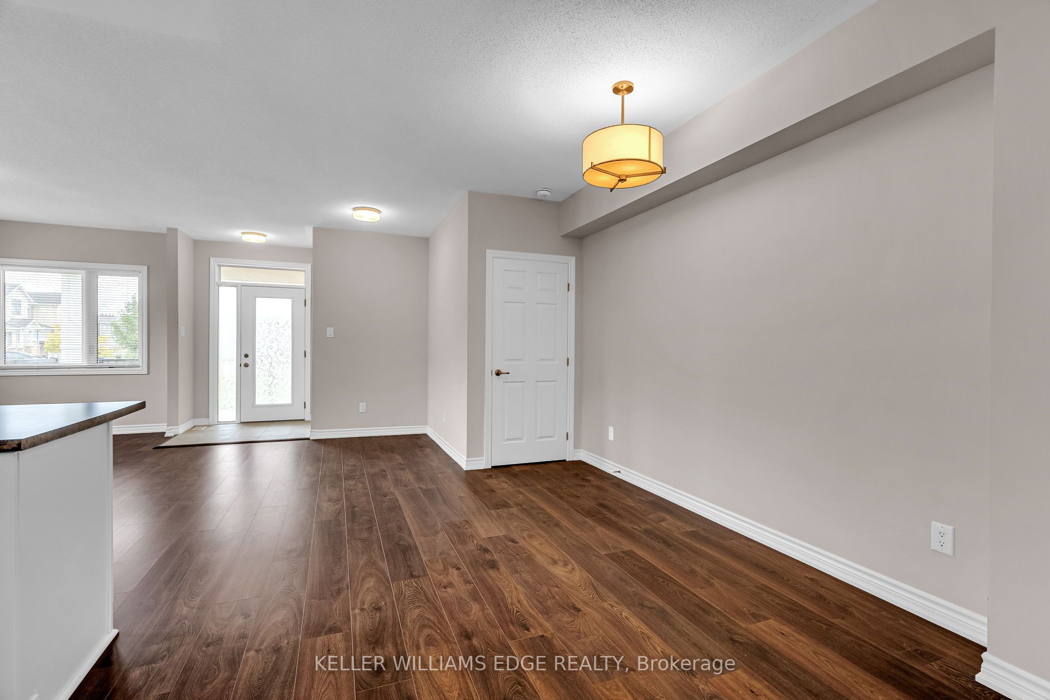 249 Zenith Private, Barrhaven, ON K2J 6N3