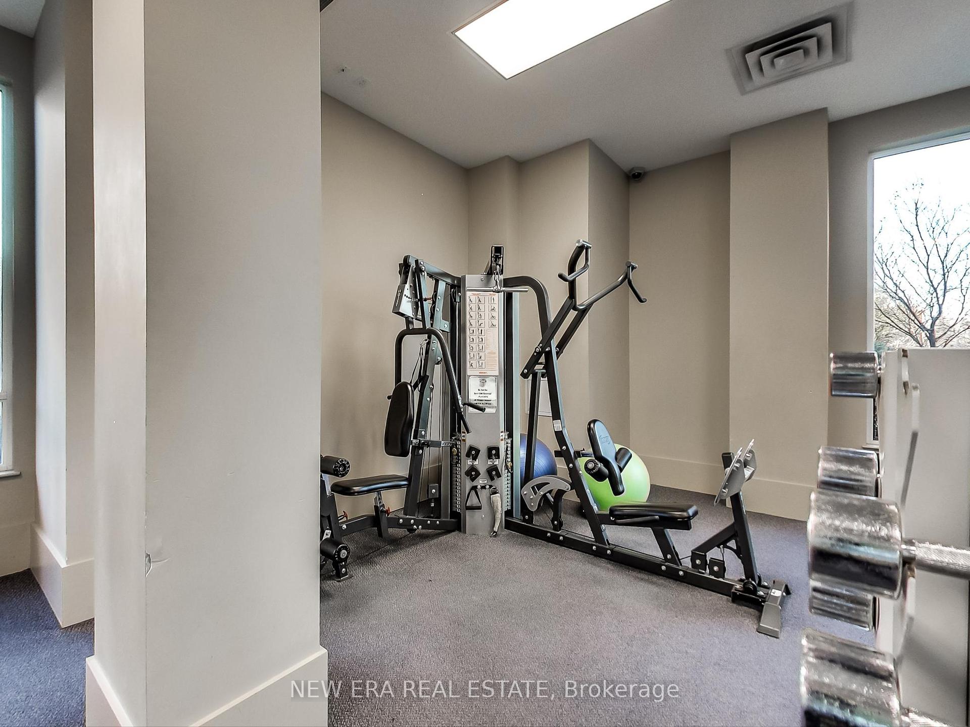 3 Bedrooms Condo at 1359 Rathburn, Mississauga For sale