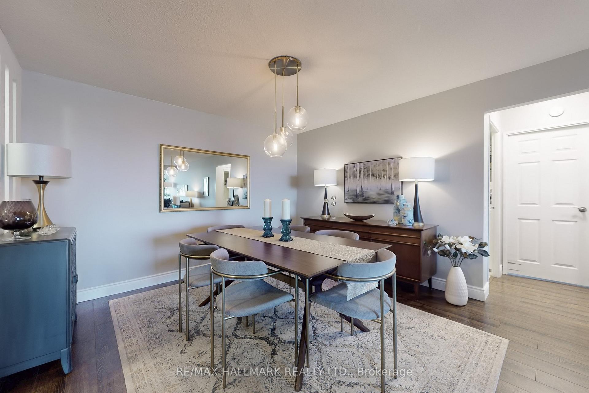 2 Bedrooms Condo at 2350 Bridletowne, Toronto For sale