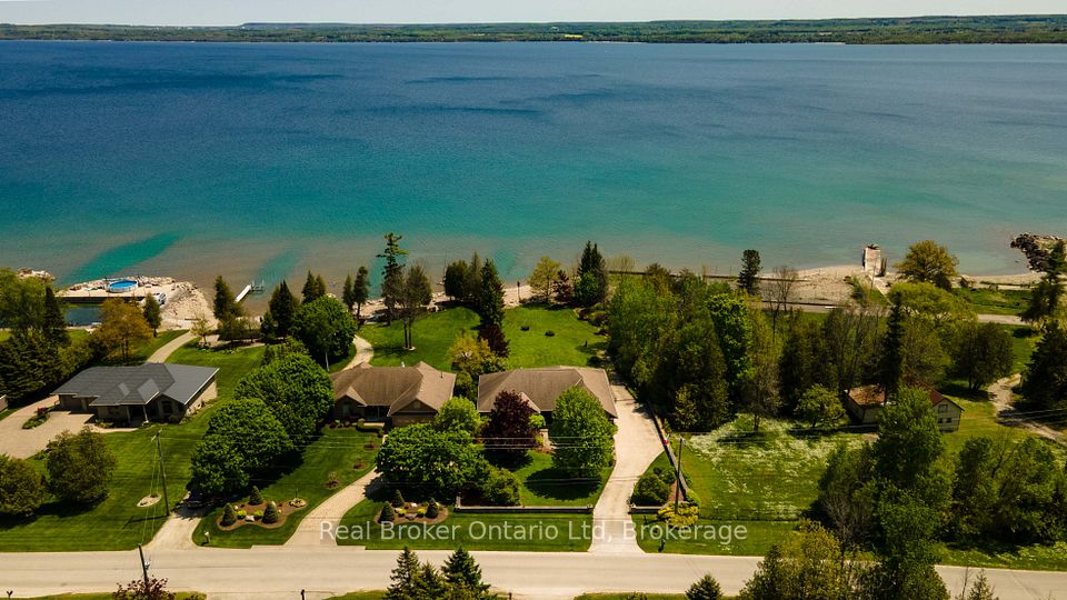 361 Balmy Beach
