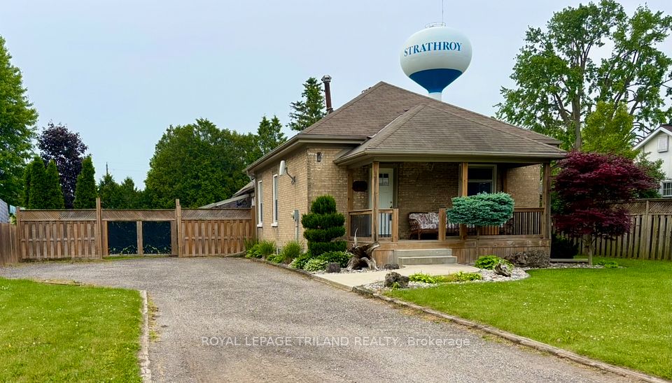 118 Scott Street, Strathroy-Caradoc, ON N7G 1K3