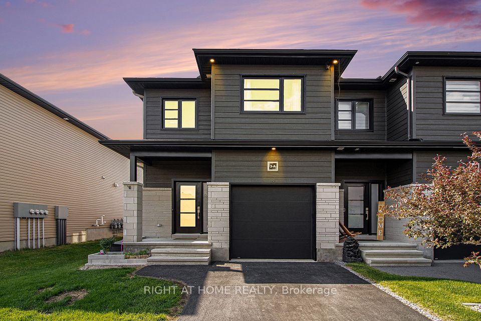 3 Flagstone Private