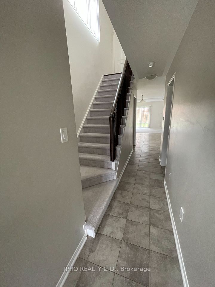 794 McCue Drive, Oshawa, ON L1K 0R1
