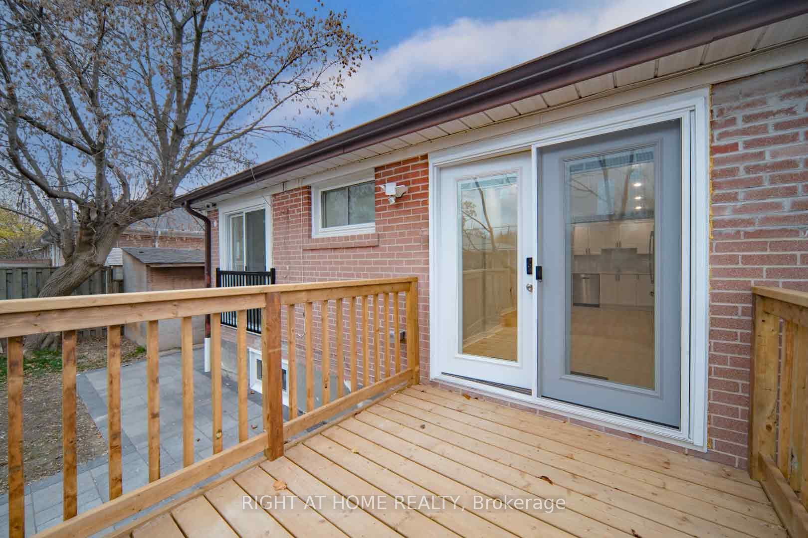 250 Beechy Drive, #Main Floor
