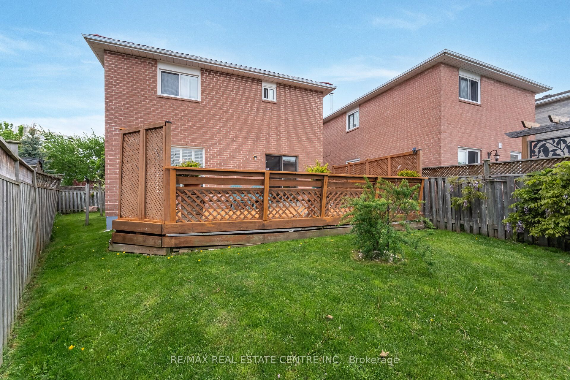 5246 Palomar Crescent, Mississauga, ON L5R 2W7