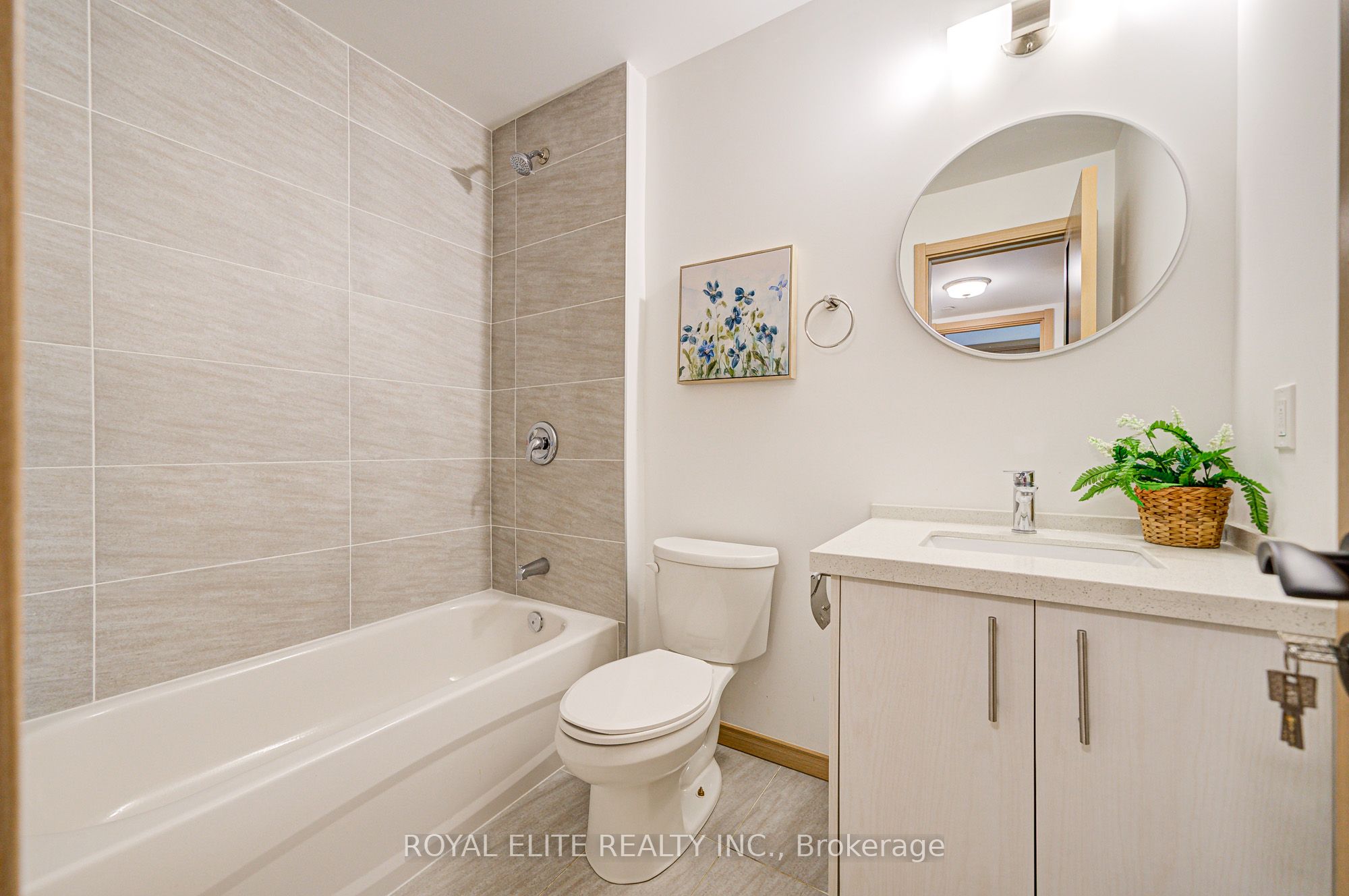 200 Chester Le Boulevard, #D205