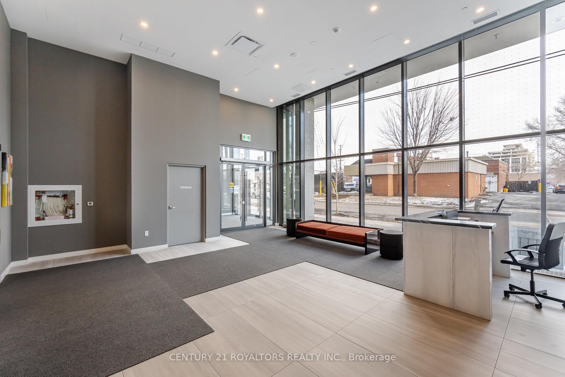 2 Bedrooms Condo at 859 The Queensway, Toronto For sale