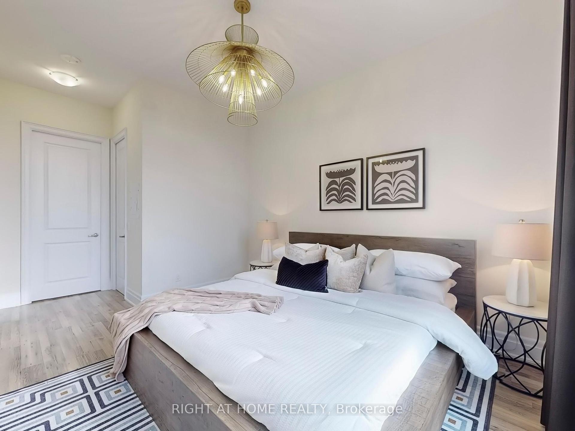 2 Bedrooms Condo at 9075 Jane, Vaughan For sale