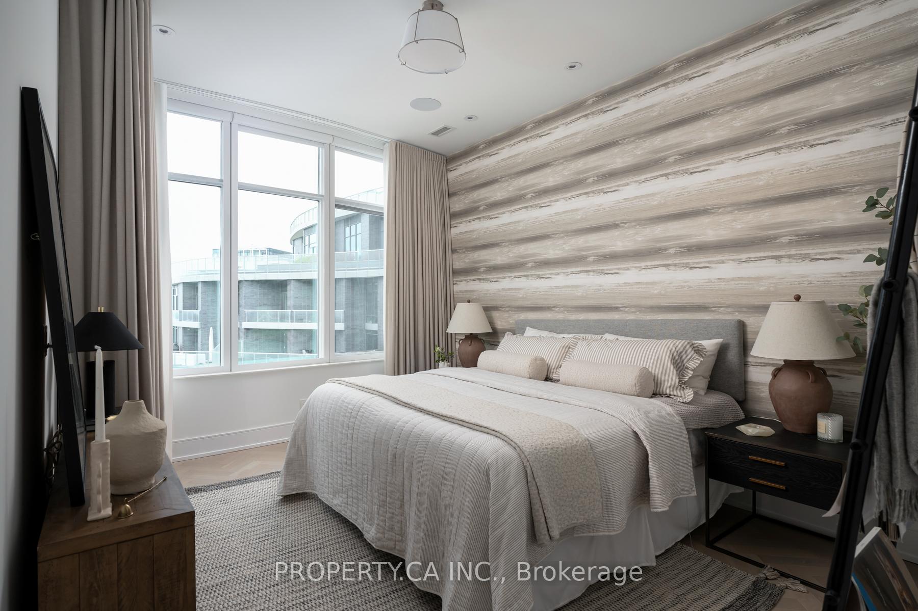 3 Bedrooms Condo at 1 Edgewater, Toronto For sale