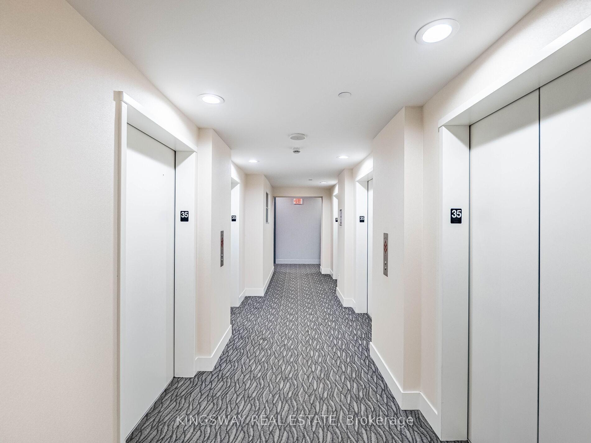 2 Bedrooms Condo at 2200 Lakeshore,  Toronto For sale