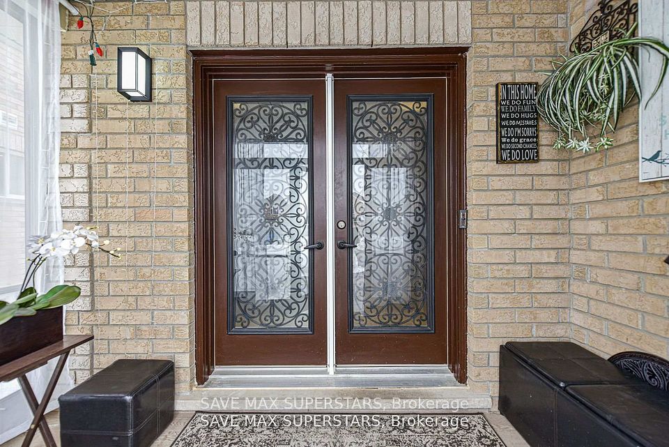 1246 LESLIE Drive, Innisfil, ON L9S 0G3