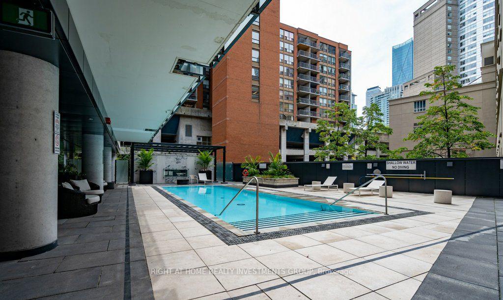 3 Bedrooms Condo at 2A Church, Toronto For sale