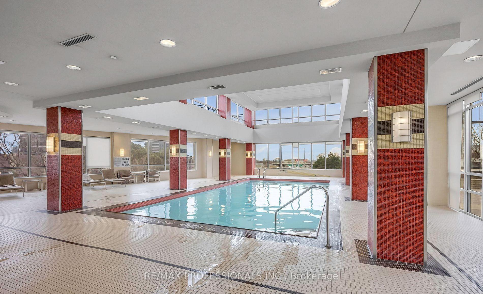 2 Bedrooms Condo at 6 Eva, Toronto For sale