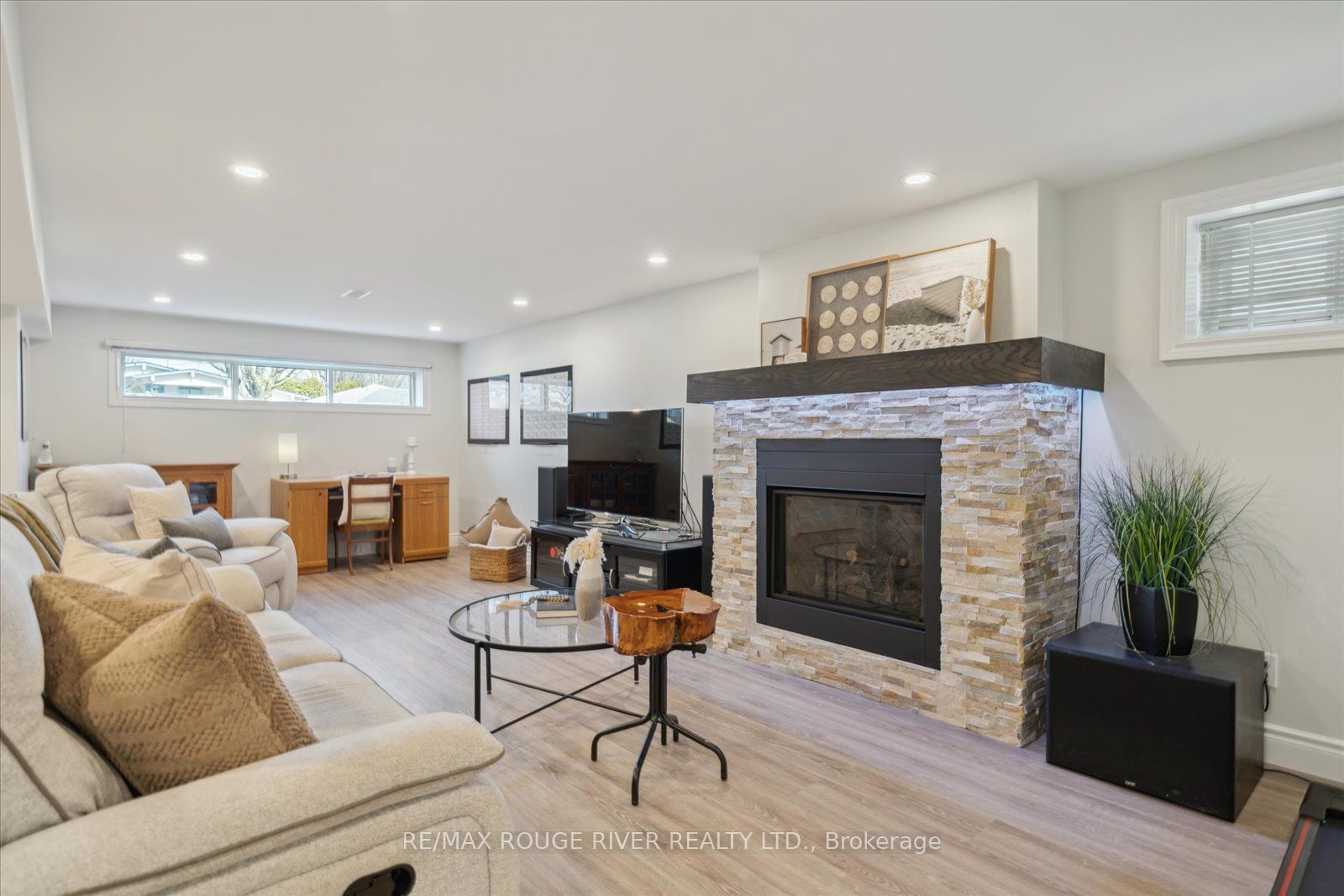 270 Labrador Drive