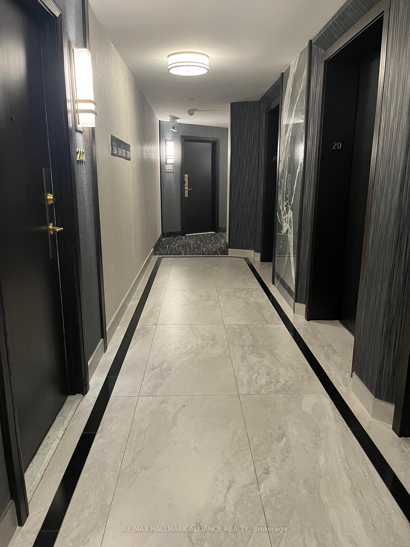 1 Bedroom Co-op at 4205 Shipp, Mississauga For sale