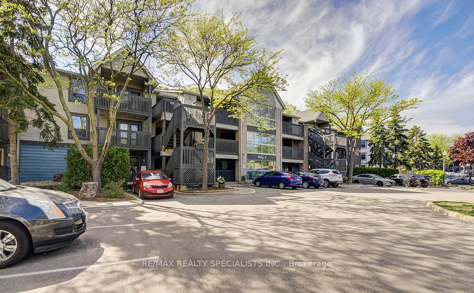 #307 - 2030 Cleaver Avenue, Burlington, ON L7M 4C3