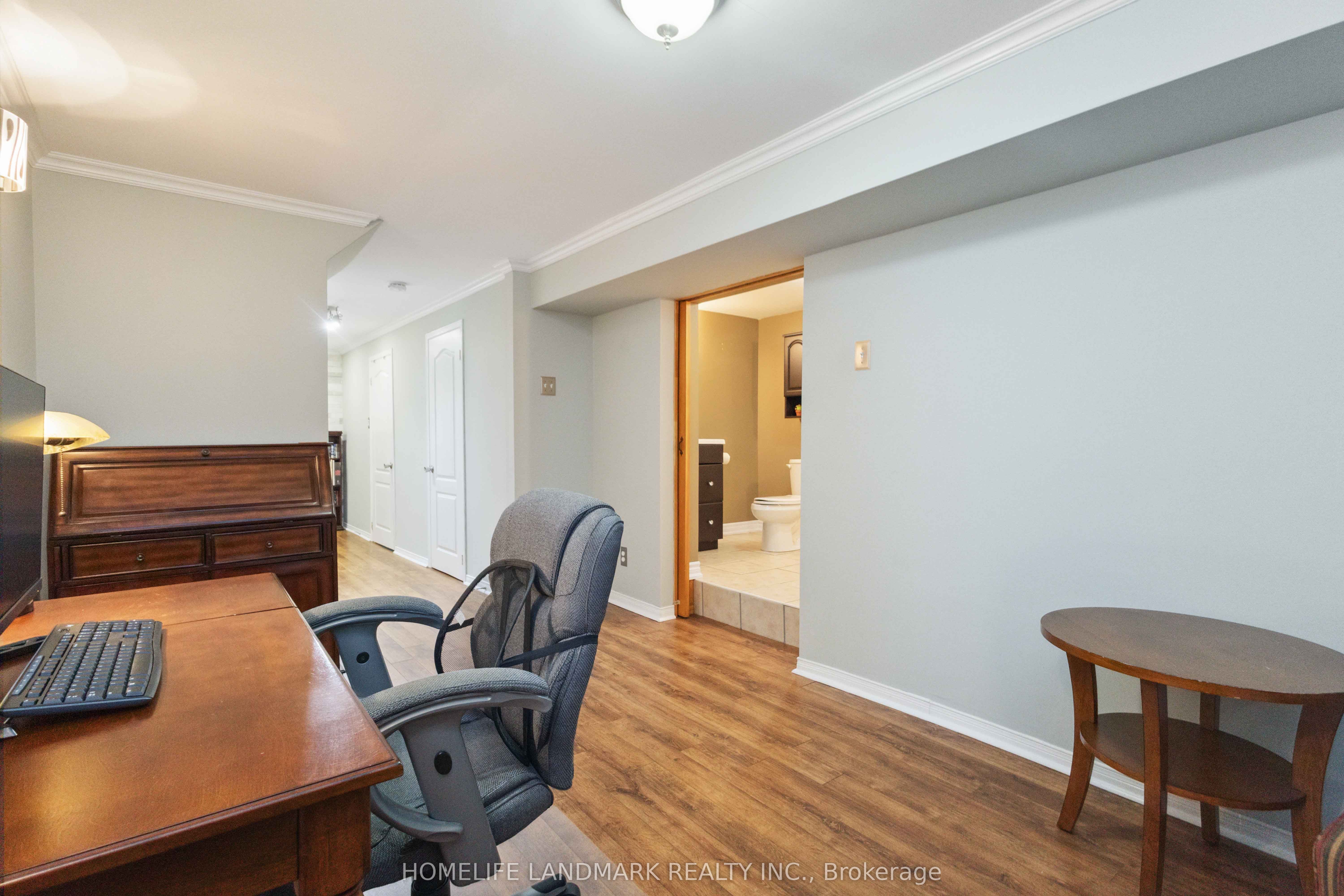 1446 Fleming Court, Oshawa, ON L1J 8A9