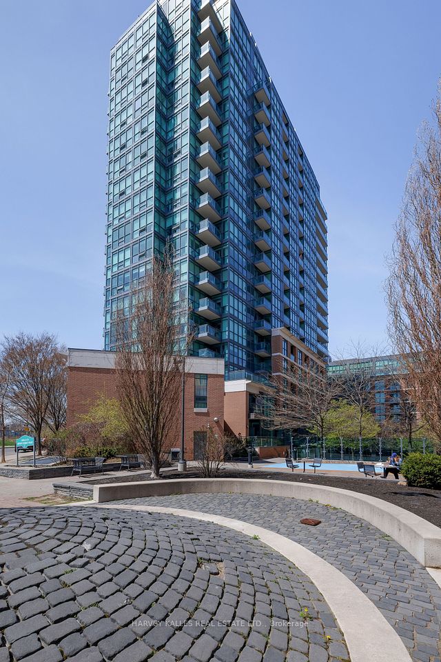 1171 Queen Street W 312