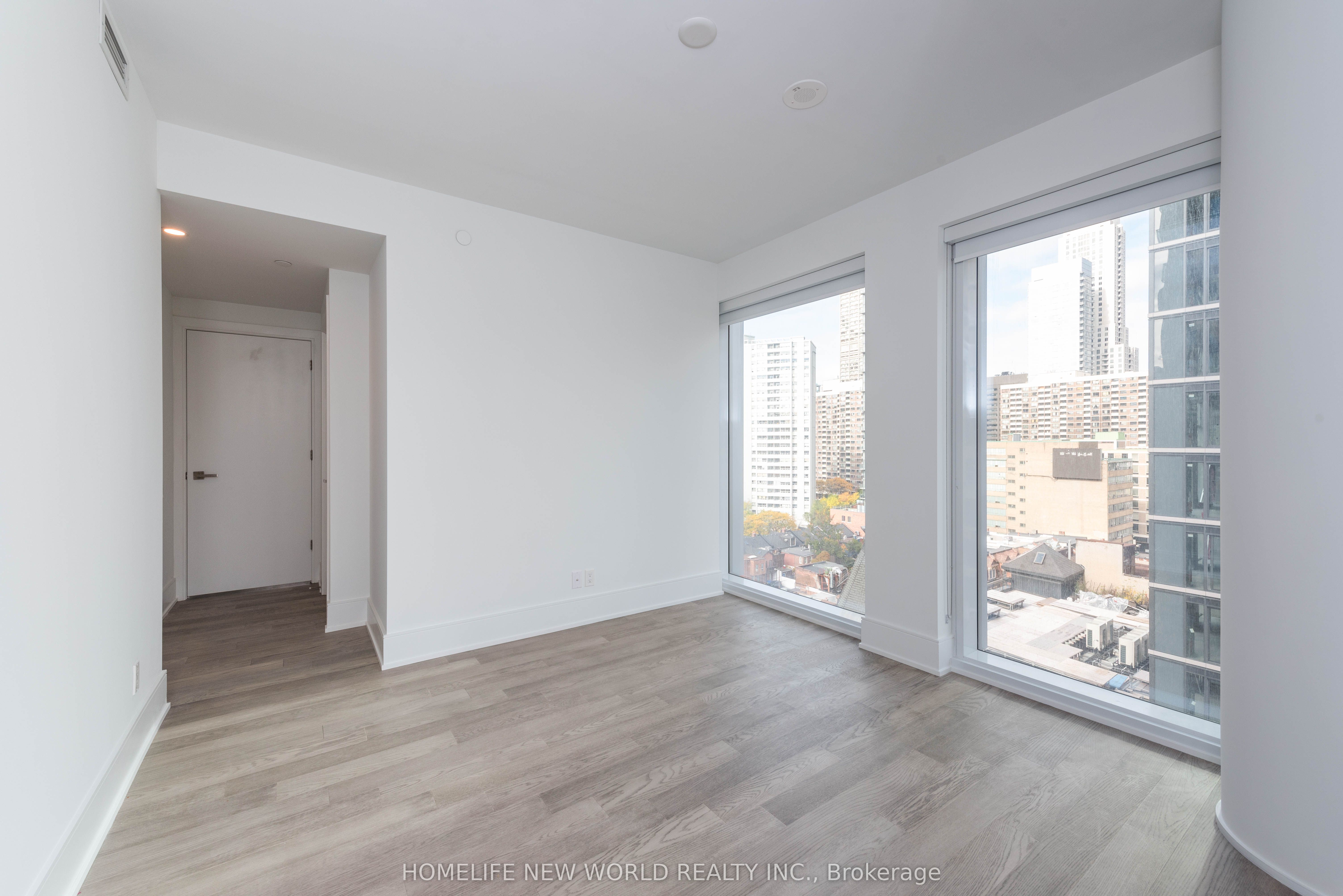 1 Gloucester Street, #1116