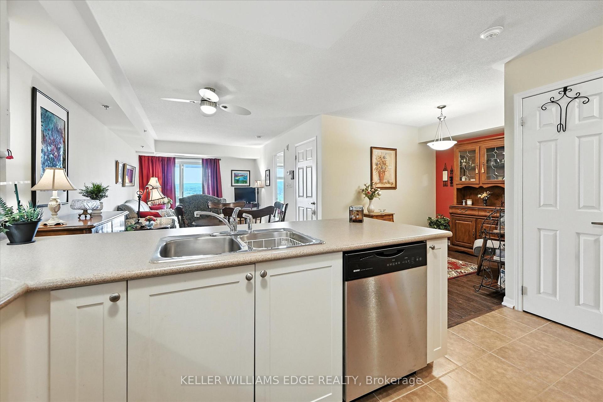 1 Bedroom Condo at 3070 Rotary, Burlington For sale
