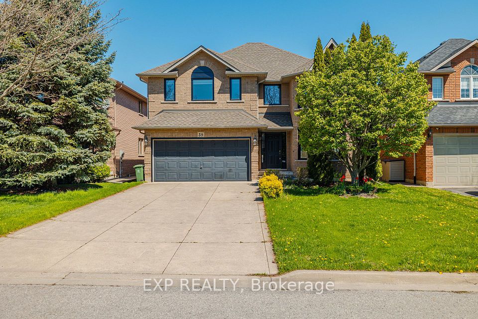 39 Bosworth Street, Hamilton, ON L9K 1N8