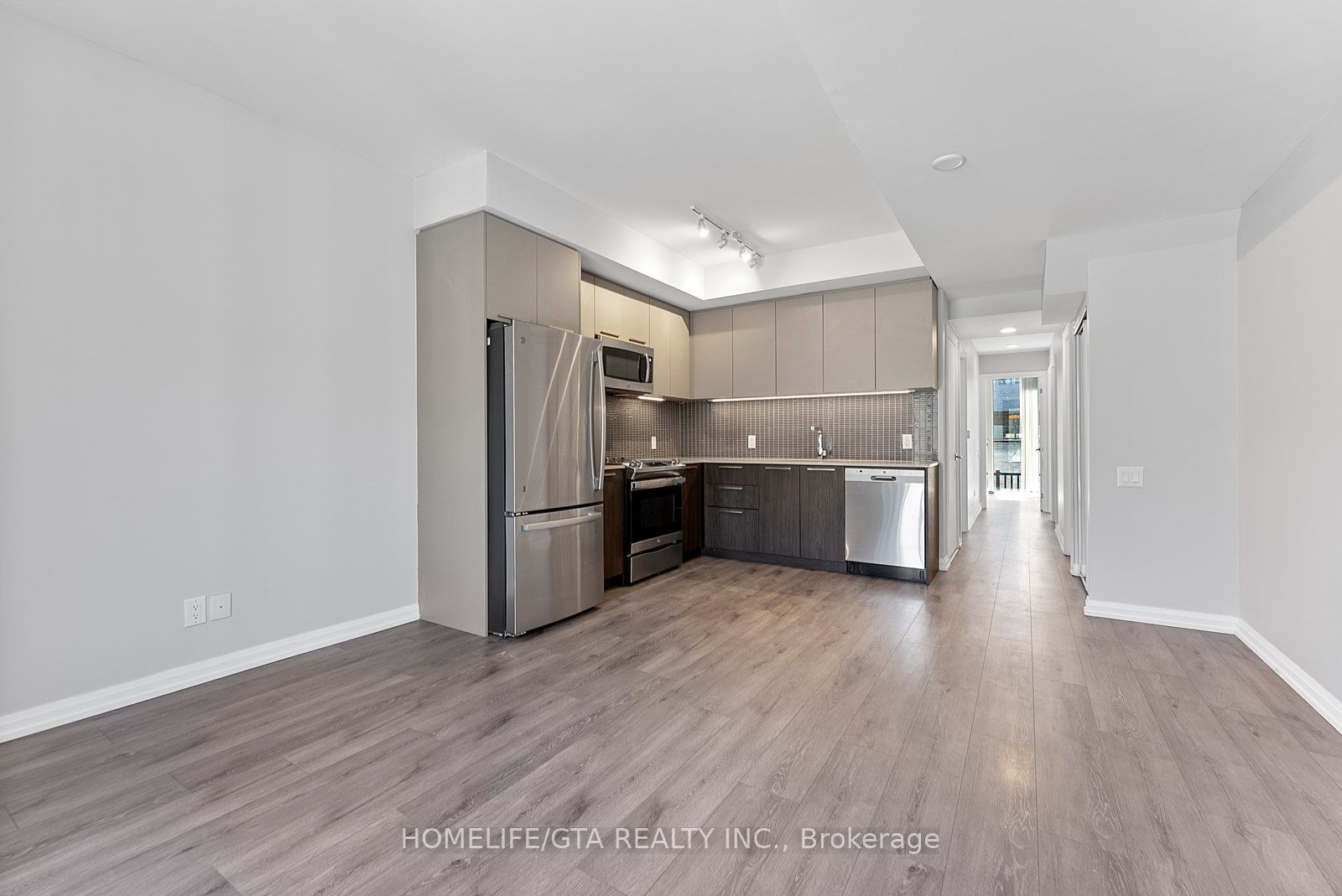 15 Brin Drive, #26