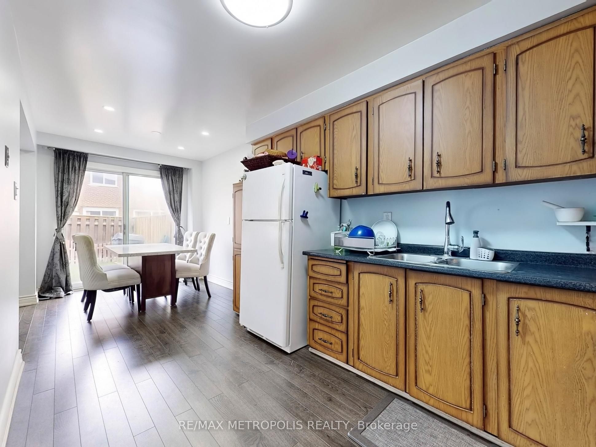 7033 Netherbrae Road, #8