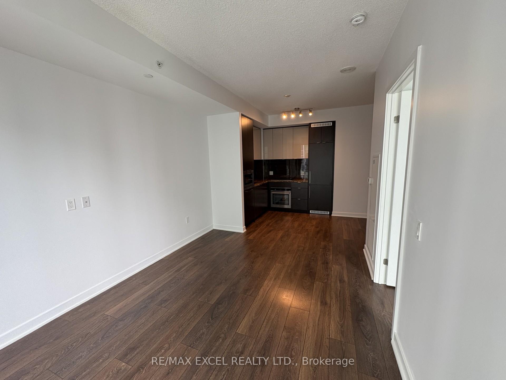 1 Bedroom Condo at 125 Blue Jays, Toronto For sale