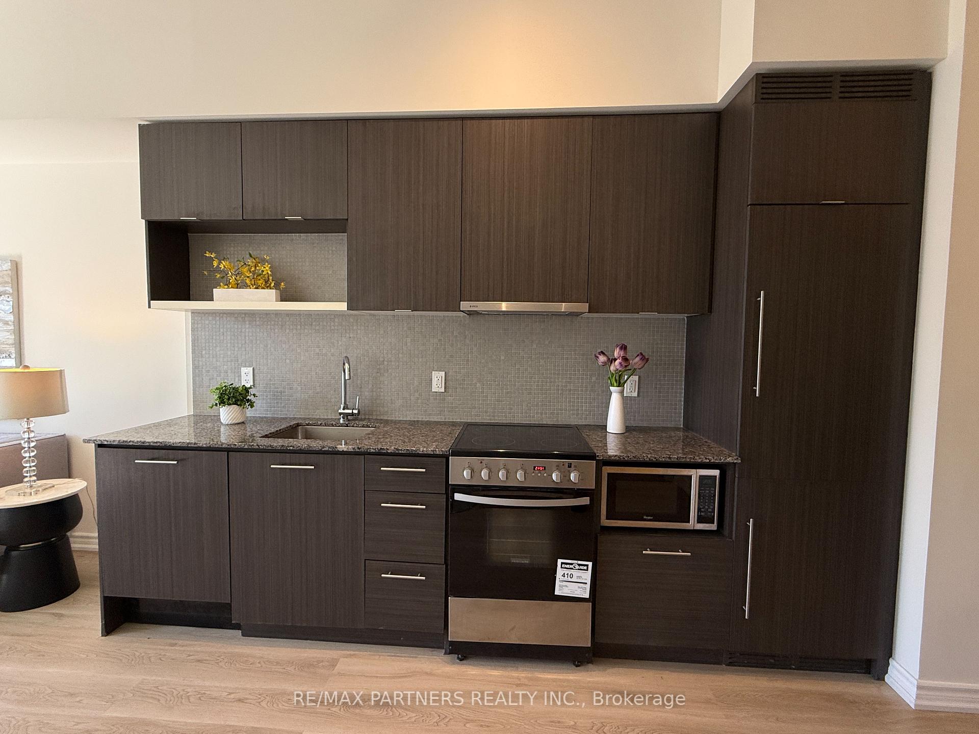 2 Bedrooms Condo at 435 Richmond, Toronto For sale