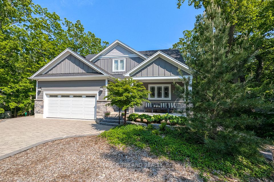 10124 SANDALWOOD Crescent, Lambton Shores, ON N0M 1T0