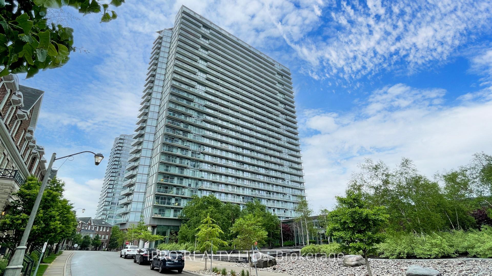 3 Bedrooms Condo at 103 The Queensway, Toronto For sale