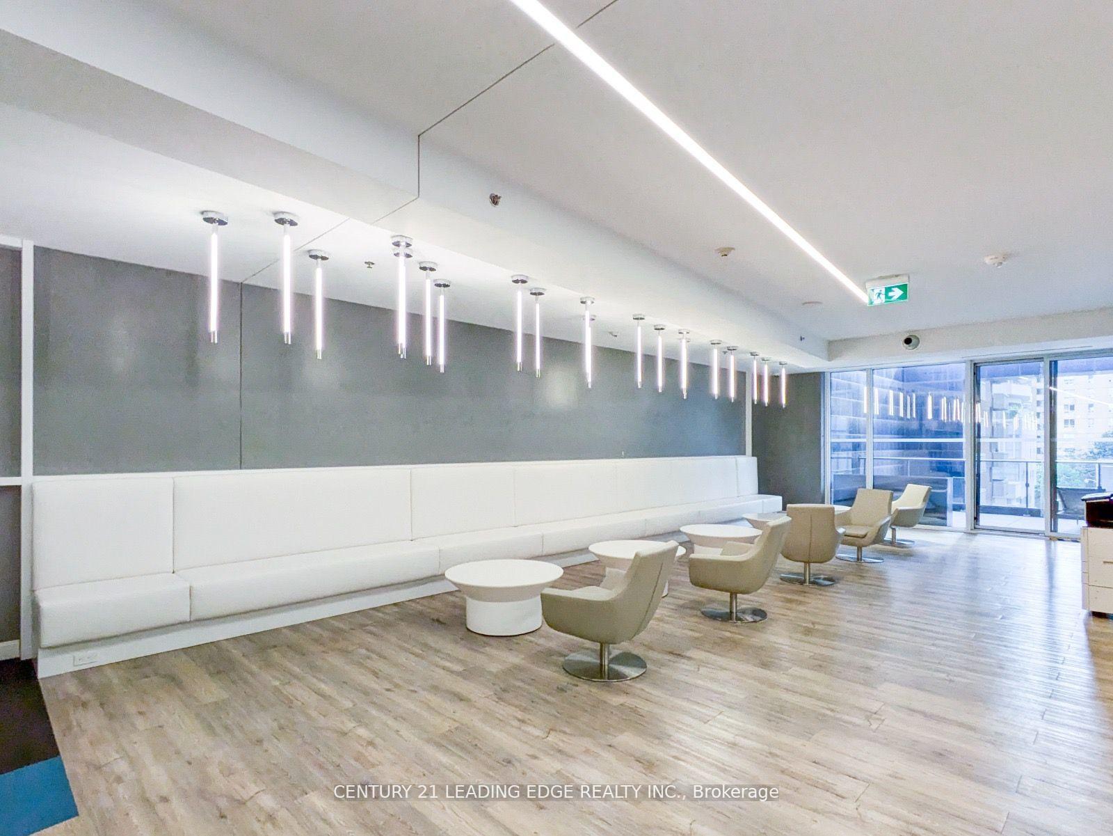 2 Bedrooms Condo at 181 Dundas, Toronto For sale