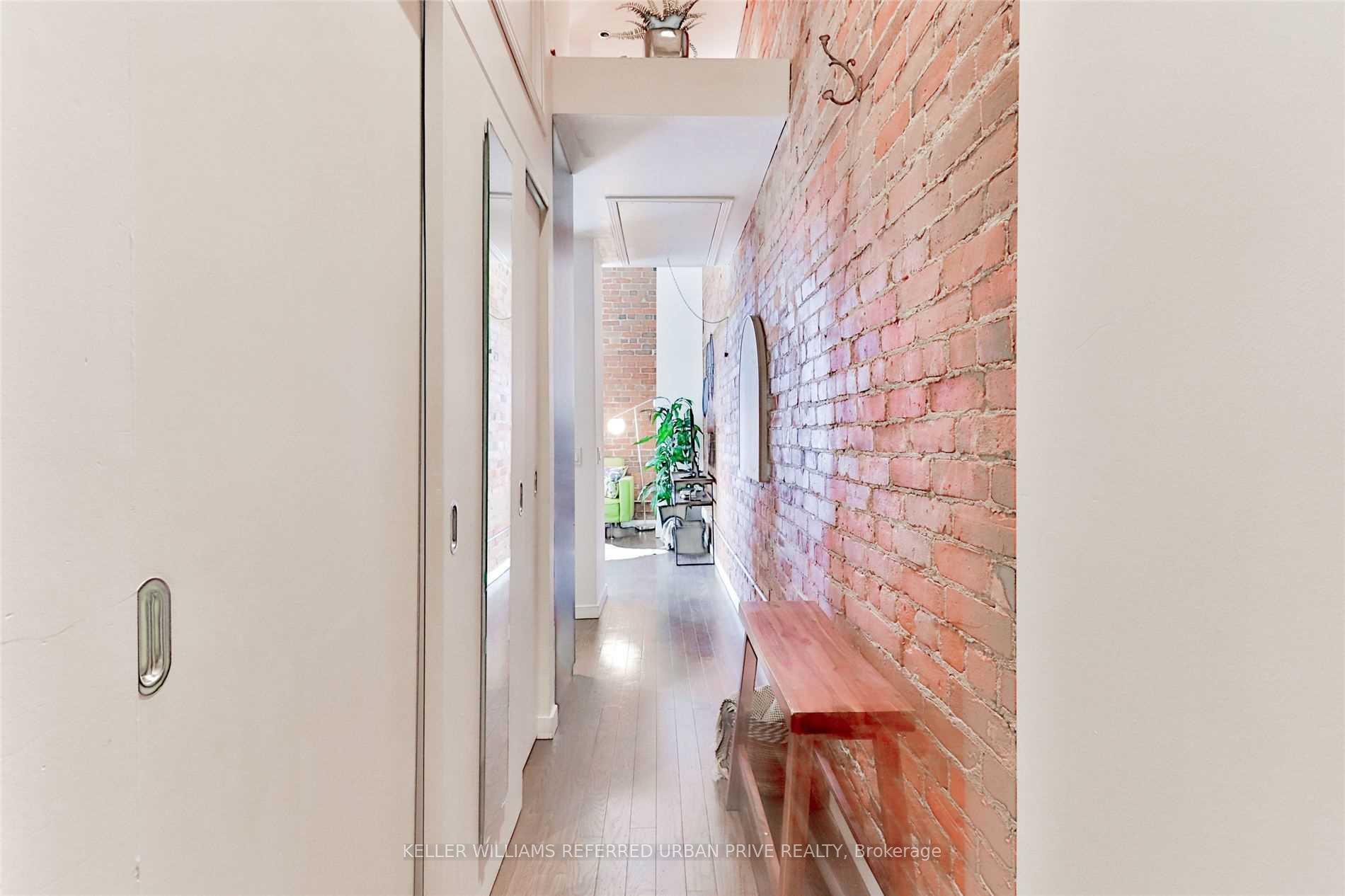 Condo at 915 King, Toronto For sale