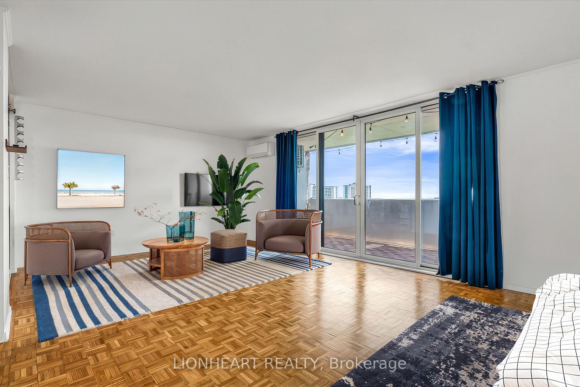 Condo at 40 Homewood, Toronto For sale