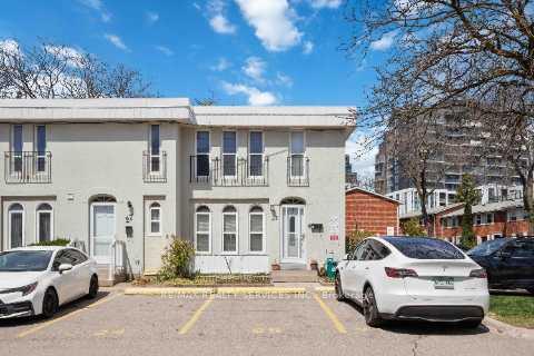 5 Bedrooms Condo at 2075 Warden, Toronto For sale