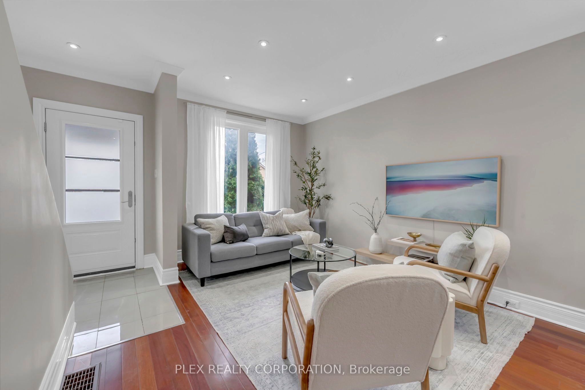 52 Poucher Street