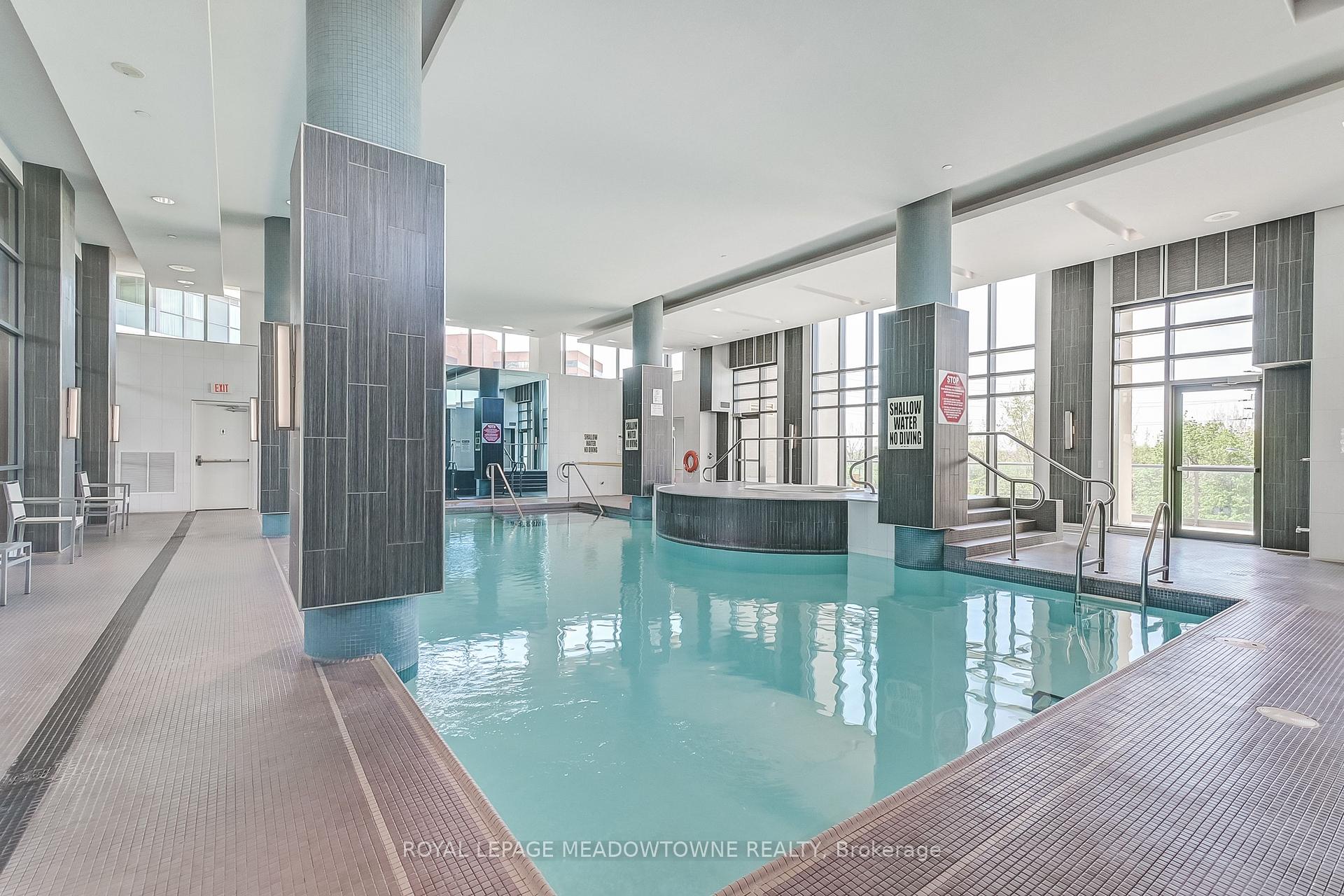 2 Bedrooms Condo at 225 Sherway Gardens, Toronto For sale
