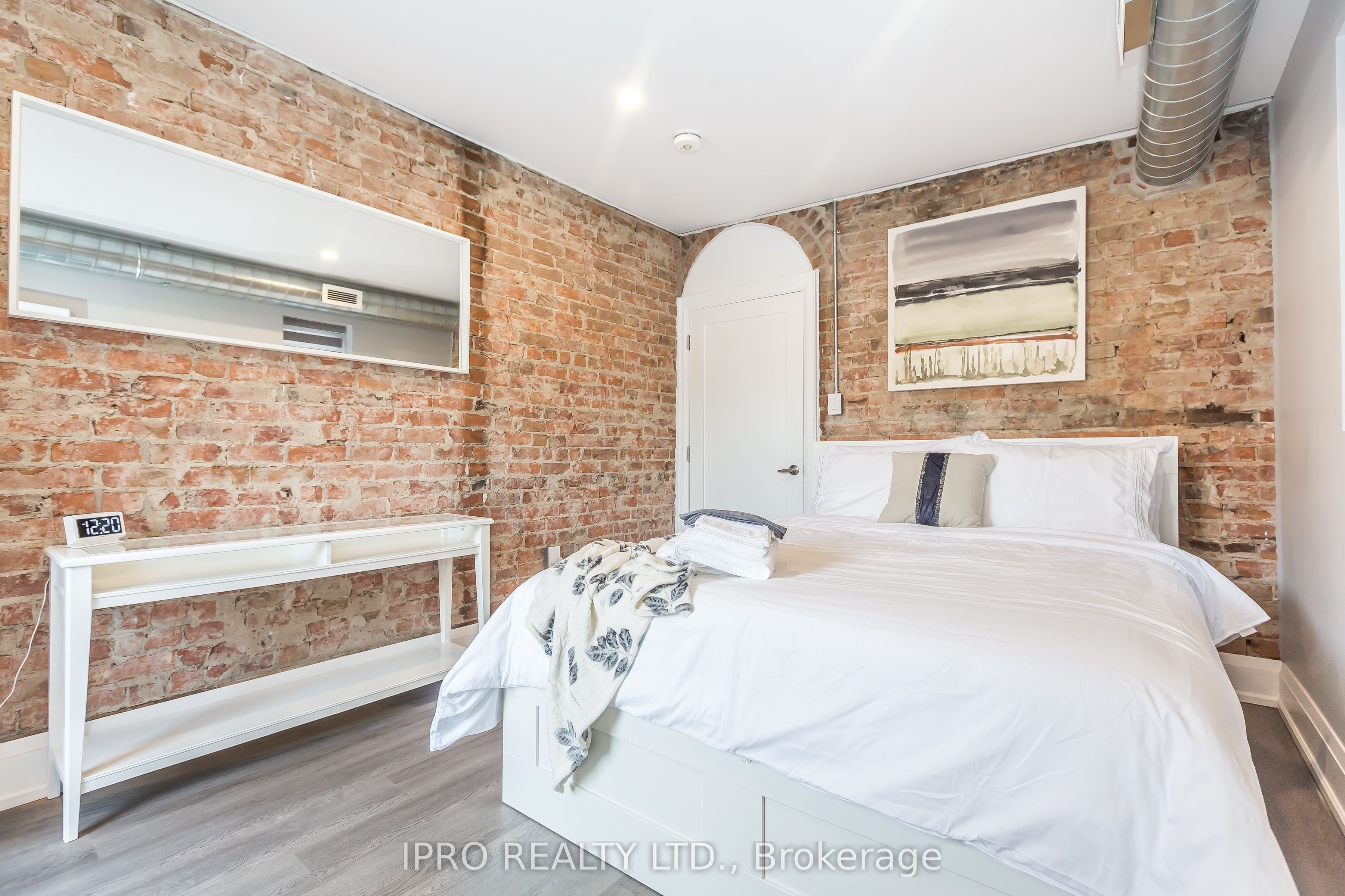 1220 King Street W, #1A