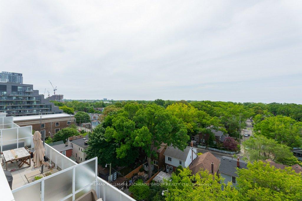 2 Bedrooms Condo at 2301 Danforth, Toronto For sale