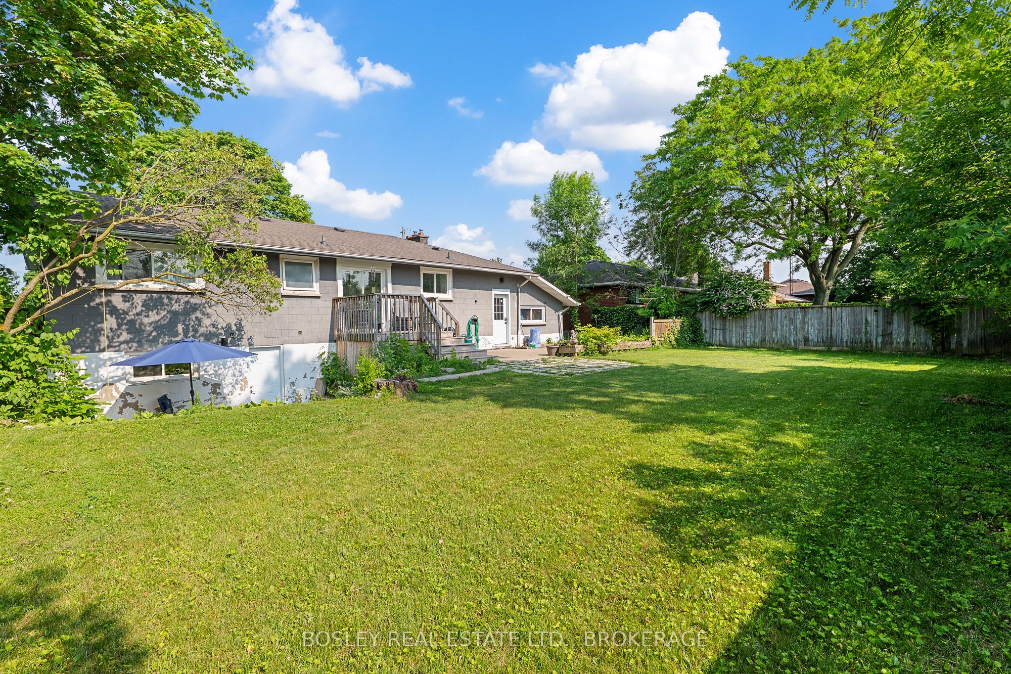 101 Rochelle Drive