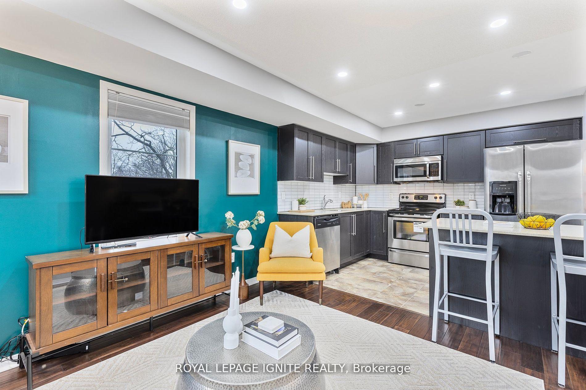 2 Bedrooms Condo at 6063 Kingston, Toronto For sale
